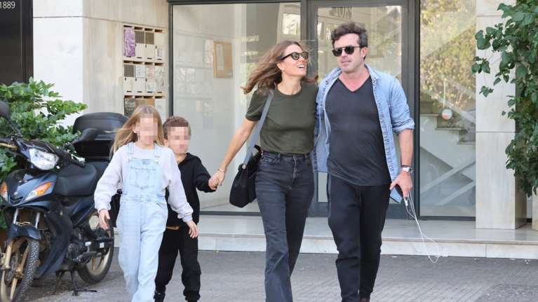 Βίκυ Καγιά: Η downtown εμφάνισή της με 00s look