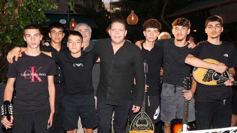 Καλλιτεχνική συνάντηση για τη συναυλία μνήμης και τιμής στον Γρηγόρη Μπιθικώτση στο Καλλιμάρμαρο