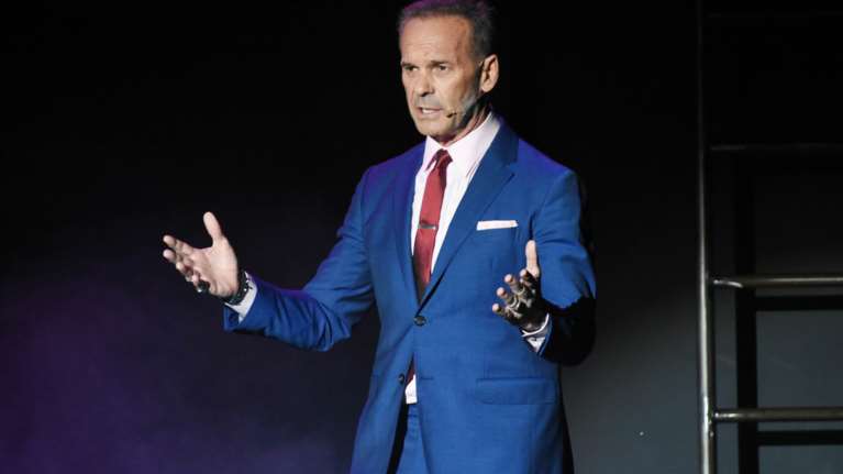 Ο Πέτρος Κωστόπουλος αποχαιρετά τον γιο του Μάξιμο: &quot;Καλό ταξίδι στη νέα σου ζωή αγόρι μου&quot;