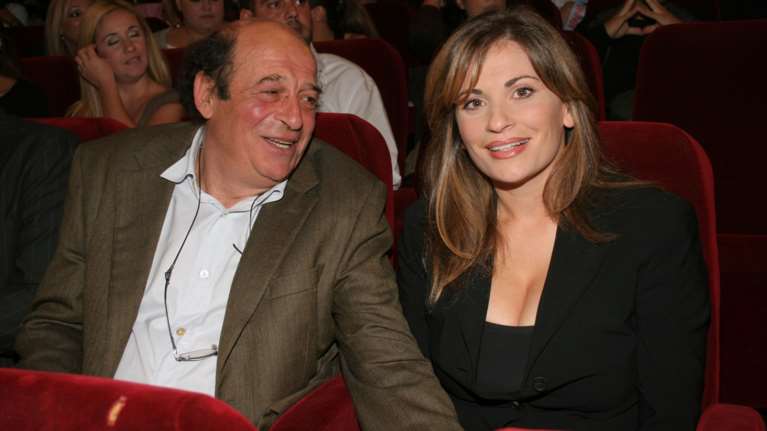 &quot;Έχω μείνει άναυδη&quot;: Η στιγμή που η Θεοφανία Παπαθωμά μαθαίνει on camera για τον θάνατο του Μανουσάκη