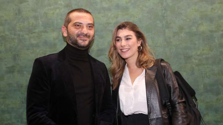 Χρύσα Μιχαλοπούλου: Μαγειρεύει στην κουζίνα του σπιτιού της με τον γιο της, Κίμωνα