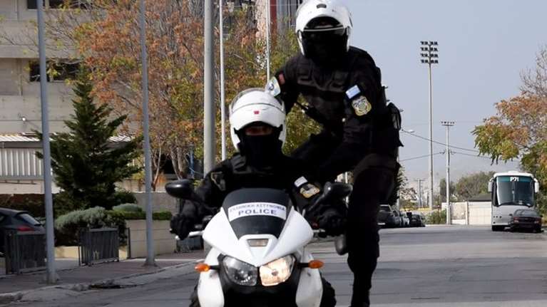 Στα θρανία κάθονται ξανά 2.000 αστυνομικοί της Ομάδας ΔΙΑΣ - Ξεκινά τη Δευτέρα η επιμόρφωσή τους