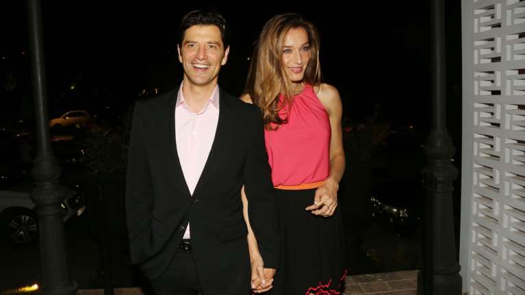 Ο Σάκης Ρουβάς με την οικογένειά του στην Κέρκυρα - &quot;Ώρα να απολαύσω το σπίτι&quot;