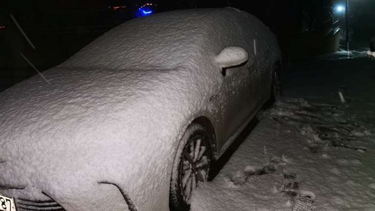 Θεσσαλονίκη: Επεσαν τα πρώτα χιόνια σε ορεινές και ημιορεινές περιοχές του νομού [εικόνες - βίντεο]