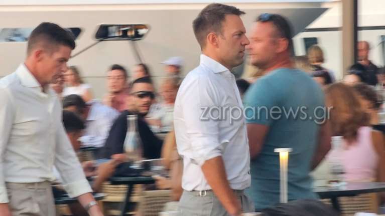 Αρχισαν οι εκδηλώσεις του γάμου Κασσελάκη: Δείπνο με θέα το ενετικό λιμάνι των Χανίων και κοκτέιλ υπό το άρωμα γιασεμιού - Εικόνες