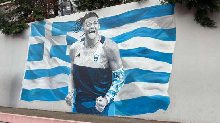 Ο &quot;Μανόλο&quot; έγινε γκράφιτι σε δημοτικό σχολείο της Θεσσαλονίκης [εικόνες]