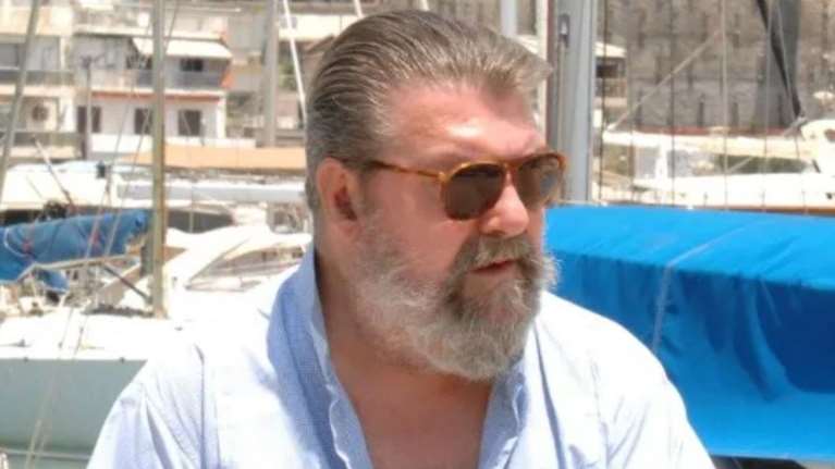 Λάκης Γιακουμής: Πέθανε ο θρυλικός φωτογράφος της κοσμικής Αθήνας και της high society