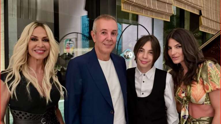 Γιάννης και Δήμητρα Κούστα: Ρεσιτάλ πιάνου στο σπίτι τους - Το δημόσιο ευχαριστώ