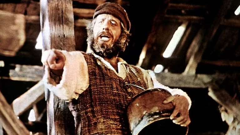 Πέθανε &quot;Ο βιολιστής στη στέγη&quot; - Ο Ισραηλινός ηθοποιός Χαΐμ Τοπόλ ήταν 87 ετών