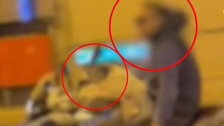 Αδιανόητες εικόνες στην Αττική Οδό: Ασυνείδητος κάνει σούζες έχοντας τον σκύλο του στο ρεζερβουάρ - Πόσες ζωές σε κίνδυνο