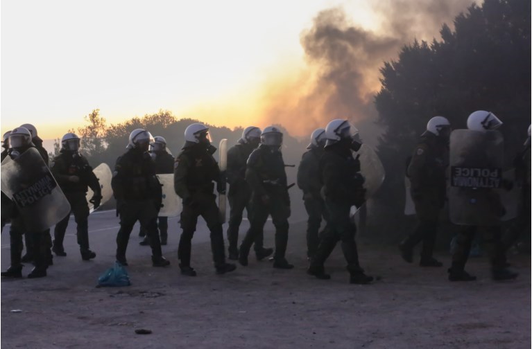 Επεισόδια ΜΑΤ Λέσβος