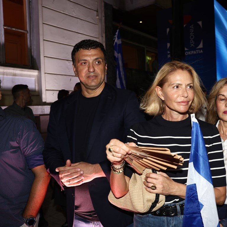 Τζένη Μπαλατσινού