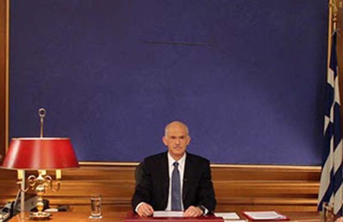 «Σφαγή» Ρεπούση - Φαήλου - Μουρούτη για τις παρελάσεις - εικόνα 2