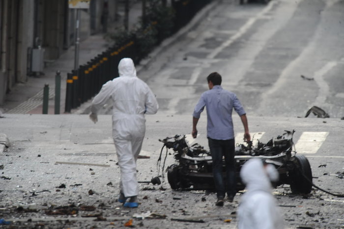 Τρομοκρατικό χτύπημα στην καρδιά της Αθήνας - εικόνα 8