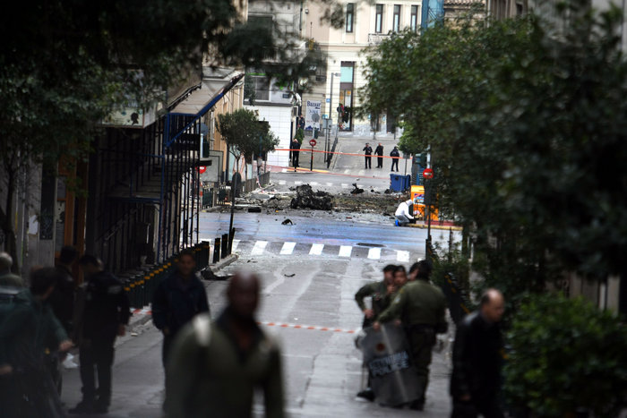 Τρομοκρατικό χτύπημα στην καρδιά της Αθήνας - εικόνα 6