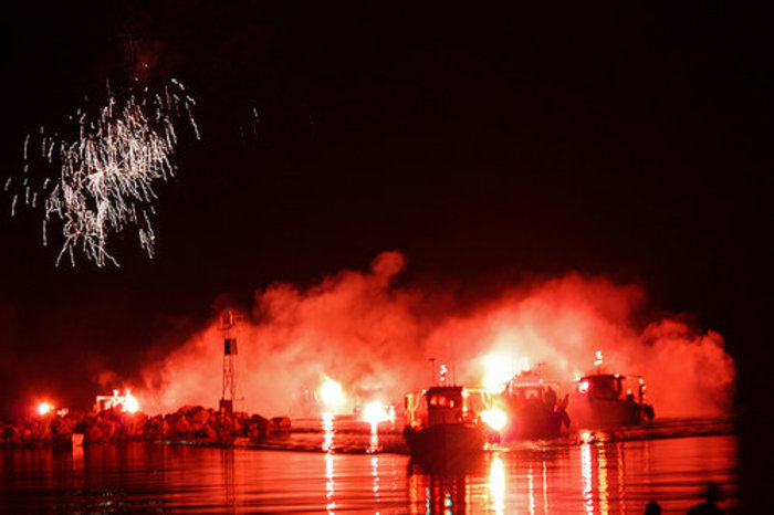 Αγιο Φως για τη ... βασκανία και τη χαλαζόπτωση - εικόνα 2