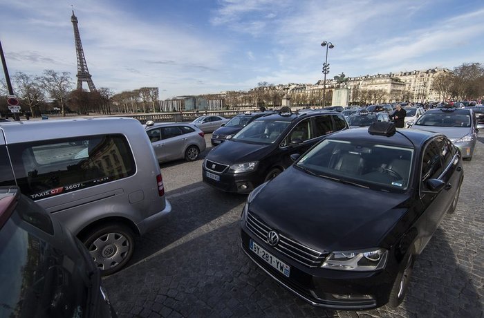 Ταξί εναντίον έξυπνης τεχνολογίας