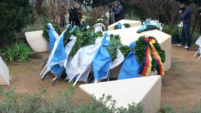 Οι νέοι να μάθουν για το ολοκαύτωμα - εικόνα 2