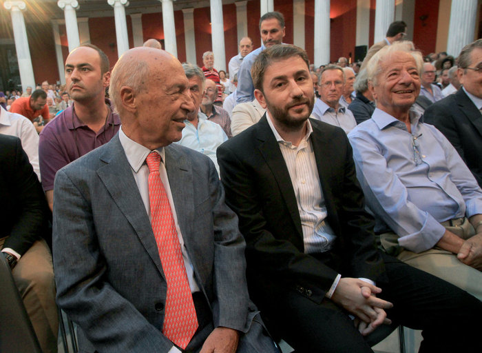 Βενιζέλος: Λυπάμαι για την απουσία του Γιώργου