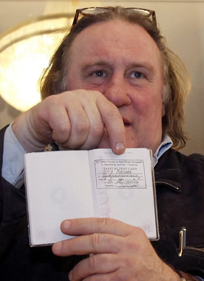 Ντεπαρντιέ: Πίνει 14 μπουκάλια και δεν μεθάει - εικόνα 2