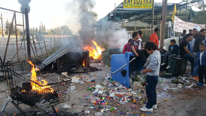 Επεισοδιακή εκκένωση καταυλισμού Ρομά στο Χαλάνδρι