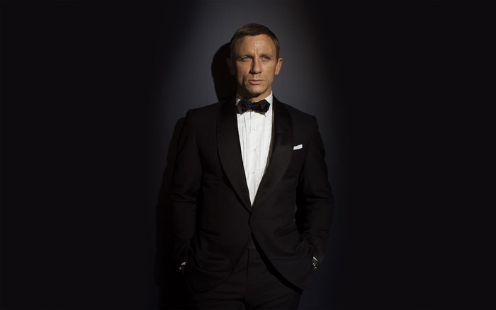 Spectre: Ο νέος Τζέιμς Μποντ με Μόνικα Μπελούτσι (βίντεο)