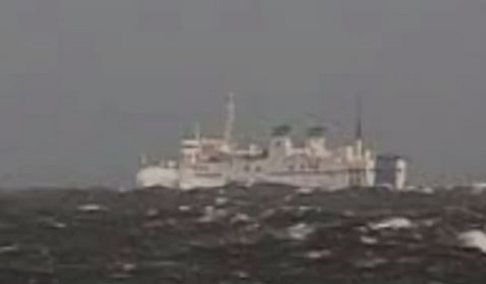 Φωτογραφίες από το φλεγόμενο Norman Atlantic - εικόνα 7