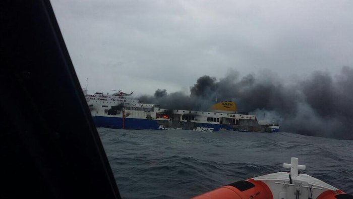 Συγκλονιστικό βίντεο διάσωσης από ελληνικό Super Puma στο Norman Atlantic
