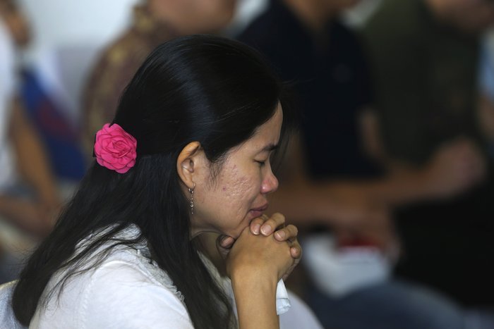 Air Asia: Εντοπίστηκαν συντρίμμια και πτώματα  [Video] - εικόνα 5