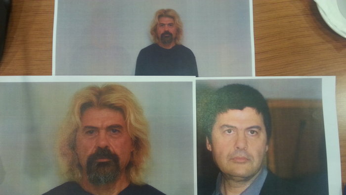 Ετσι κυκλοφορούσε ο Χριστόδουλος Ξηρός (φωτό) - εικόνα 2