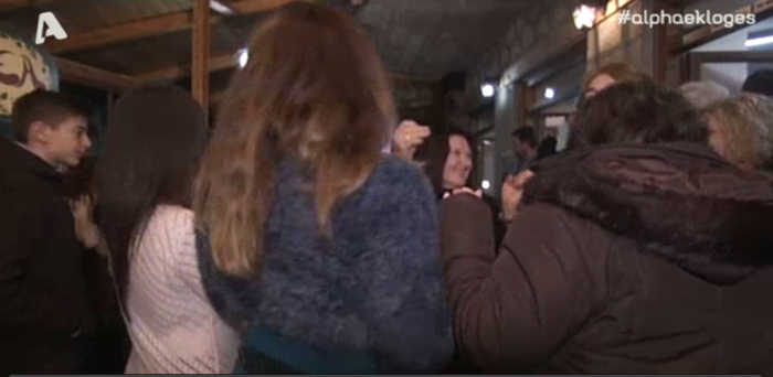 Πανηγυρίζει το χωριό του Τσίπρα - εικόνα 2