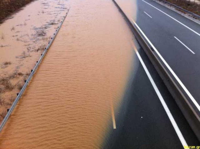 Πλημμύρισε η Εγνατία Οδός [Φωτο - Βίντεο]