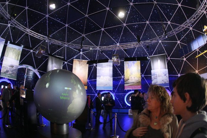 Το Διάστημα στην Πλατεία Συντάγματος - εικόνα 3