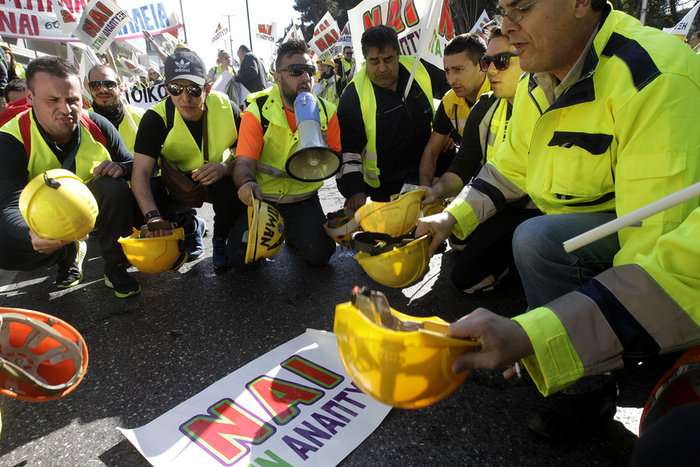 5.000 μεταλλωρύχοι στο υπουργείο Ανάπτυξης - εικόνα 4