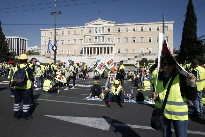 Στη Βουλή οι εργαζόμενοι στις Σκουριές - εικόνα 10