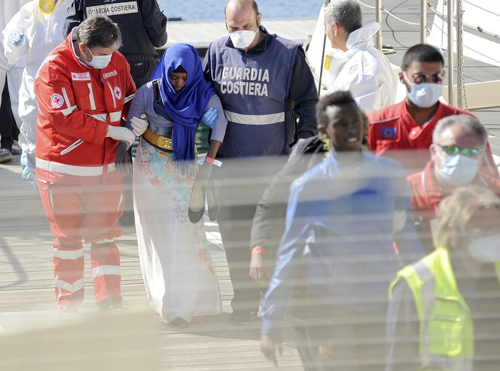 Φόβοι για 900 νεκρούς στην τραγωδία στη Μεσόγειο - εικόνα 8