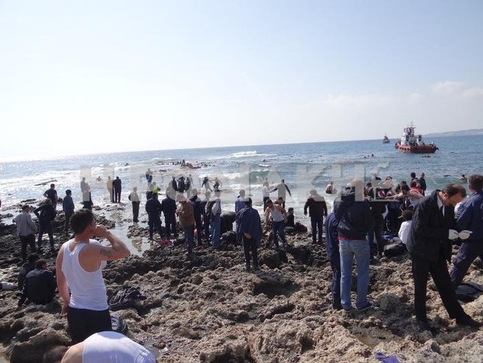 Νέες συγκλονιστικές εικόνες από την τραγωδία στη Ρόδο - εικόνα 13