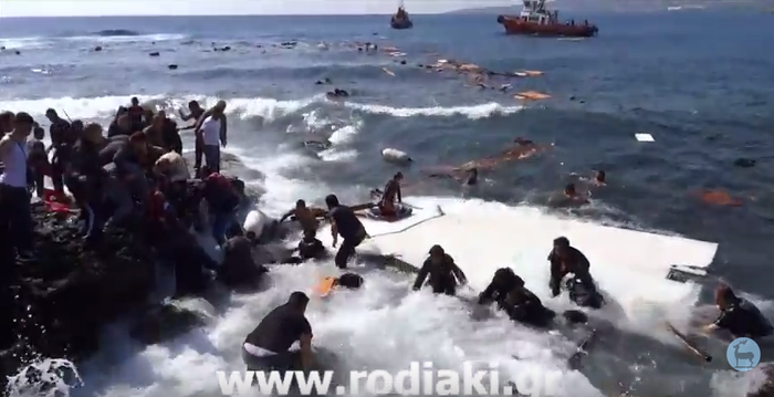 Νέες συγκλονιστικές εικόνες από την τραγωδία στη Ρόδο - εικόνα 4