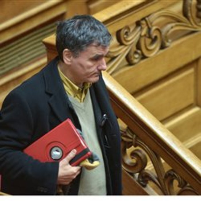 Φωτιά στα... κίτρινα ο Ευκλείδης Τσακαλώτος - εικόνα 7