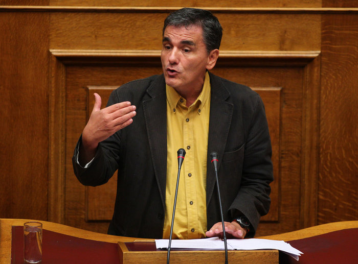 Φωτιά στα... κίτρινα ο Ευκλείδης Τσακαλώτος - εικόνα 6