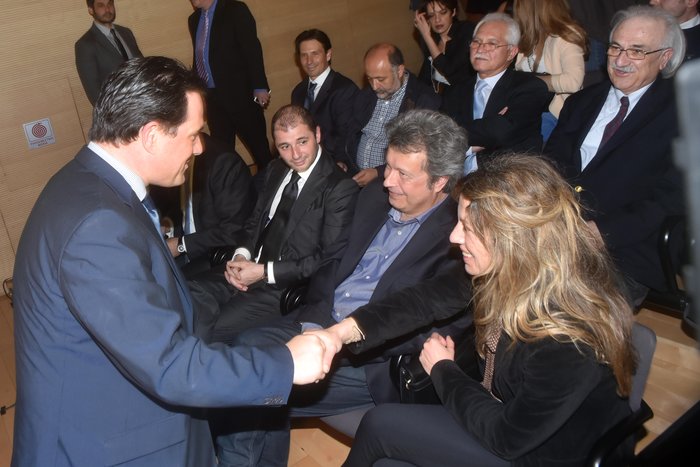 «Στη σκιά του Μαύρου Ηλιου»: Το νέο βιβλίο του Μαλέλη - εικόνα 5