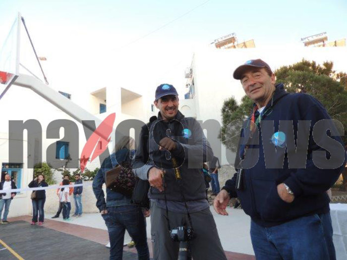 Στη Σχοινούσα με μέλος της ομάδας Σύμπλευση