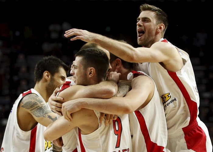 Τεράστιος ο Ολυμπιακός, στον τελικό για το 4ο - εικόνα 2