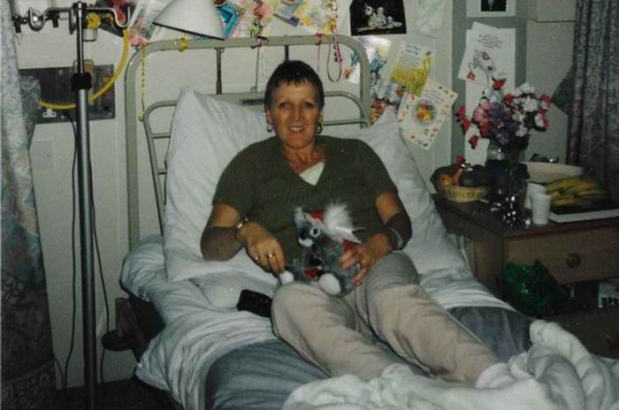 Λίντα Χόκινς: Η γυναίκα που νίκησε τον καρκίνο τρεις φορές - εικόνα 3