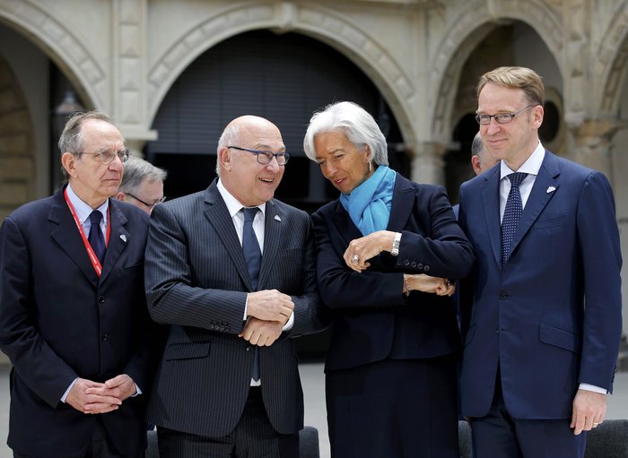 Σόιμπλε:Άλλα ακούμε από την Αθήνα,άλλα από τους θεσμούς - εικόνα 2