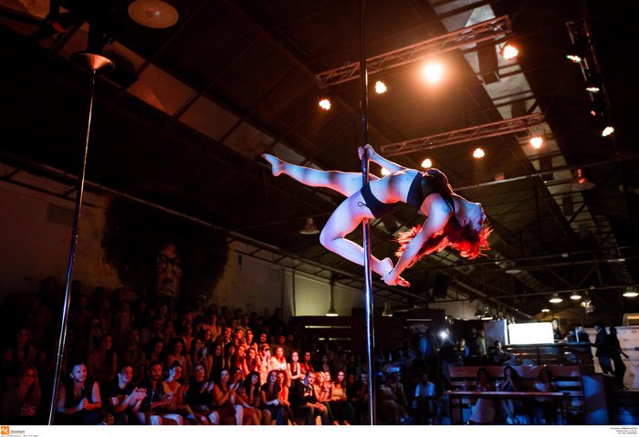 Αγώνες pole dancing στη Θεσσαλονίκη: εντυπωσιακές εικόνες - εικόνα 13