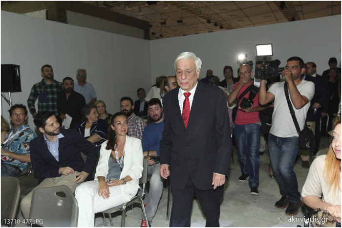 Ο Πρόεδρος της Δημοκρατίας, Προκόπης Παυλόπουλος, εγκαινίασε την Art Athina αμέσως μετα το debate του TheTOC
