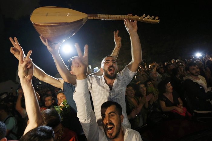 Ο «σουλτάνος» ψάχνει συμμάχους για τη νέα κυβέρνηση - εικόνα 4