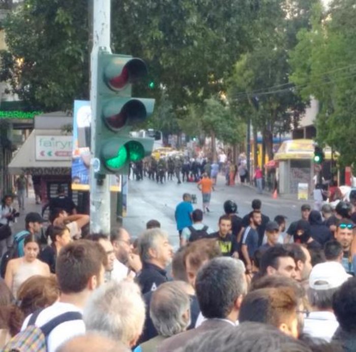 Επεισόδια με αντιεξουσιαστές πριν την ομιλία Τσίπρα - εικόνα 5