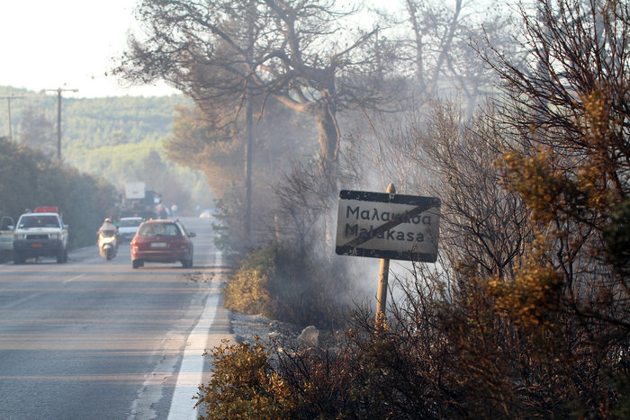 Νέα μέτωπα σε Αρτάκη, Μαλακάσα και Αργολίδα